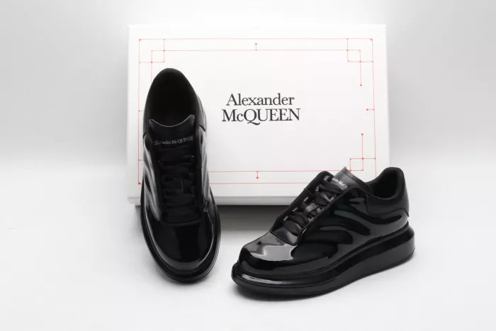 MQ SNEAKERS 0116