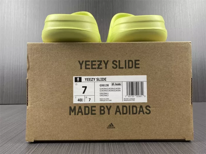 Kicktheory Adidas Yeezy Slide Green GX6138 0121