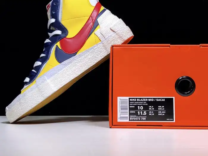 Kicktheory SACAI X NIKE BLAZER MID VARSITY MAIZE BV0072-700 0127