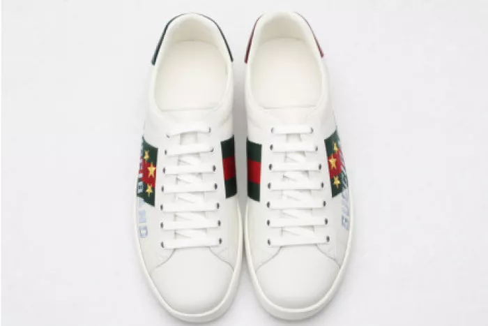 GUCC ACE EMBROIDERED LOW-TOP SNEAKER 603693 0FI10 9069 0115