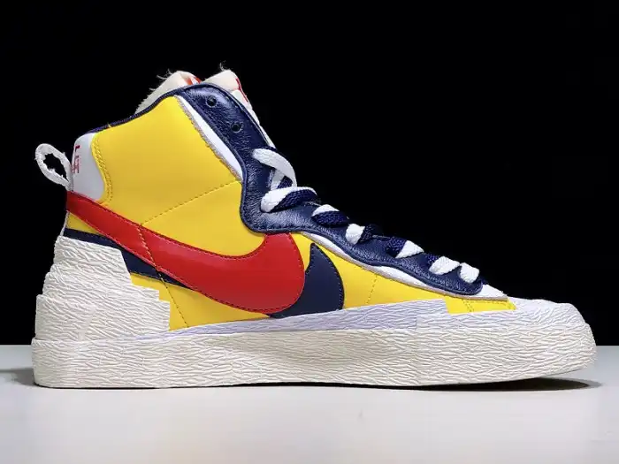 Kicktheory SACAI X NIKE BLAZER MID VARSITY MAIZE BV0072-700 0127