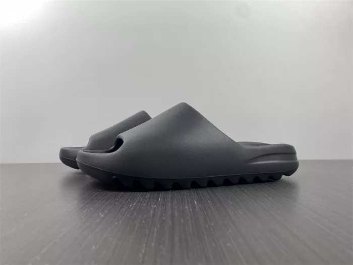 Kick Theory Adidas Yeezy Slide Onyx HQ6448 0118