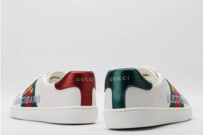 GUCC ACE EMBROIDERED LOW-TOP SNEAKER 603693 0FI10 9069 0115