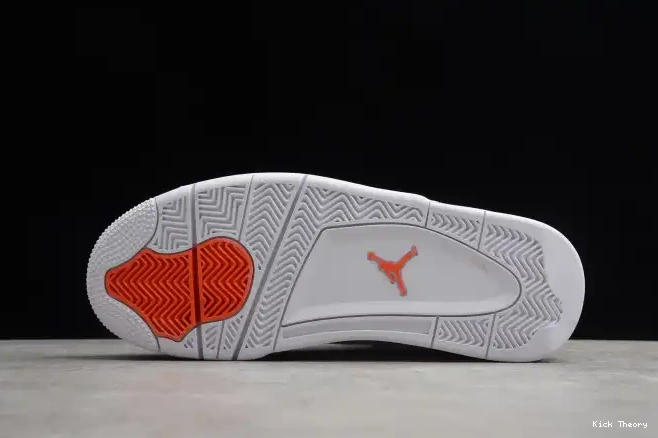 Kick Theory 4 Air OrangeCT8527-118 Jordan Team 0224