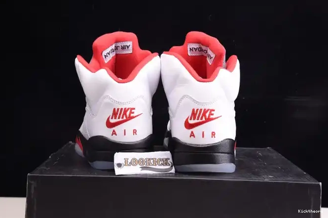 Kicktheory Retro Fire Air Red Jordan DA1911-102 Tongue 5 (2020) Silver 0225