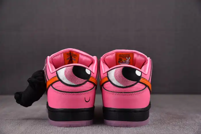 Kick Theory The Powerpuff Girls x Nike SB Dunk Low Blossom FD2631-600 0204