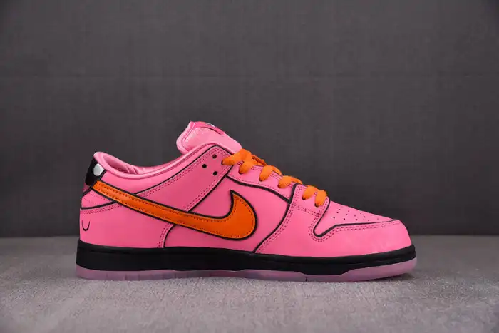 Kick Theory The Powerpuff Girls x Nike SB Dunk Low Blossom FD2631-600 0204