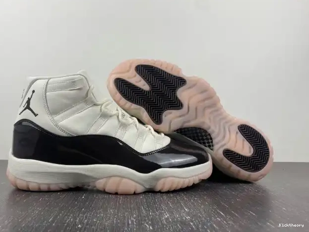 Kick Theory Neapolitan AR0715-101 11 Air Jordan WMNS 0222