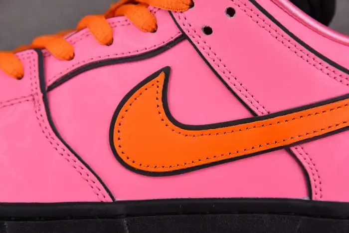 Kick Theory The Powerpuff Girls x Nike SB Dunk Low Blossom FD2631-600 0204