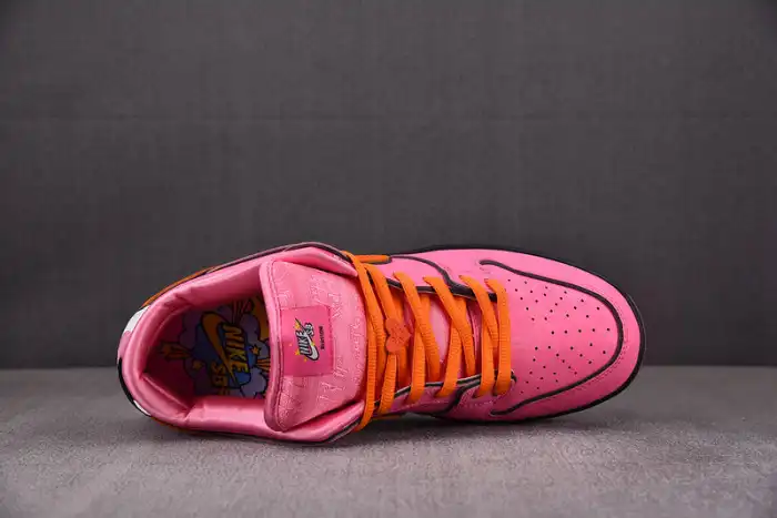 Kick Theory The Powerpuff Girls x Nike SB Dunk Low Blossom FD2631-600 0204