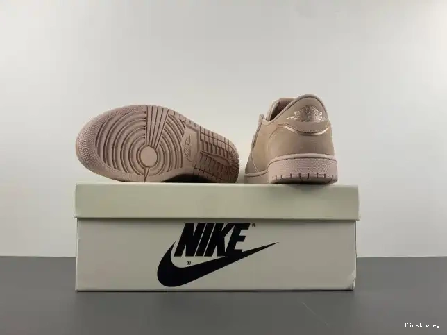 Kicktheory AO1935-204 Particle Beige Retro NS Low Jordan 1 0215