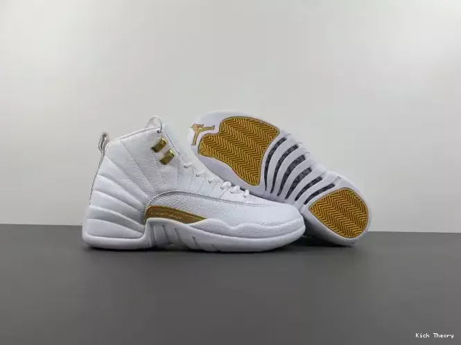 Kick Theory FD9101-007 Air Jordan Phantom 12 WMNS 0207