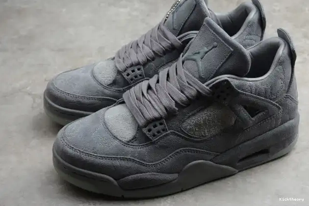 Kicktheory Cool 930155-003 x Air Jordan 4 Grey KAWS 0222