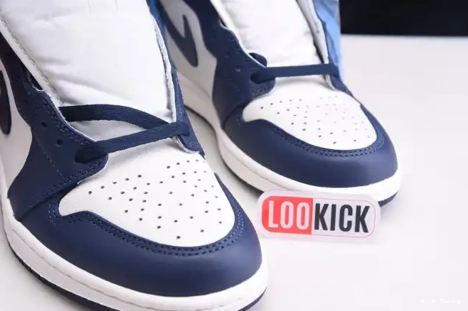 Kicktheory 555088-140 1 Jordan Air Retro High OG Obsidian 0228