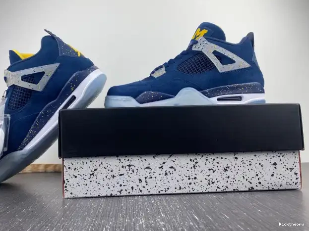 Kicktheory Michigan Jordan Retro 4 (PE) Air AJ4-1036660 0210