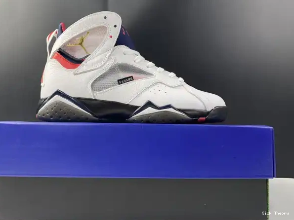 Kicktheory Air PSG 7 CZ0789-105 Jordan 0223